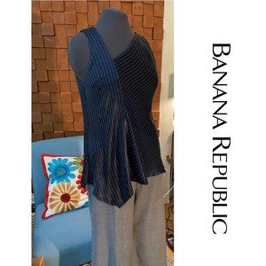 Banana Republic Pinstripe Satin Sleeveless Blouse - L